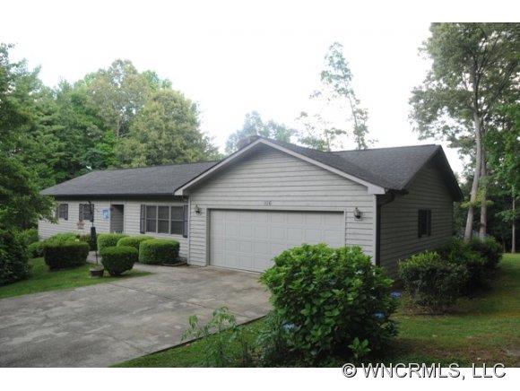 106 Pine Tree Lane Flat Rock NC 28731