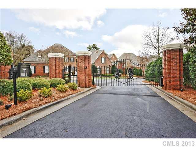 7127 The Greens Charlotte NC 28277