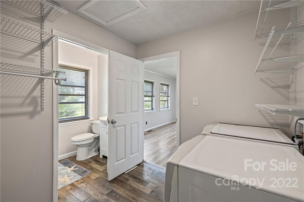 59 Hickory Tree Road Asheville NC 28805