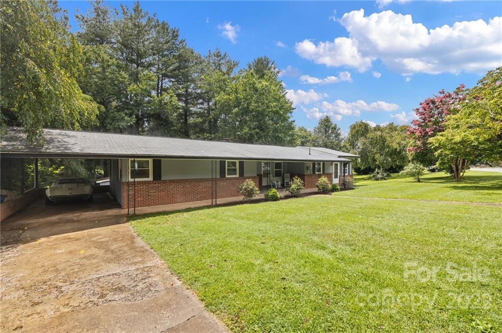 59 Hickory Tree Road Asheville NC 28805