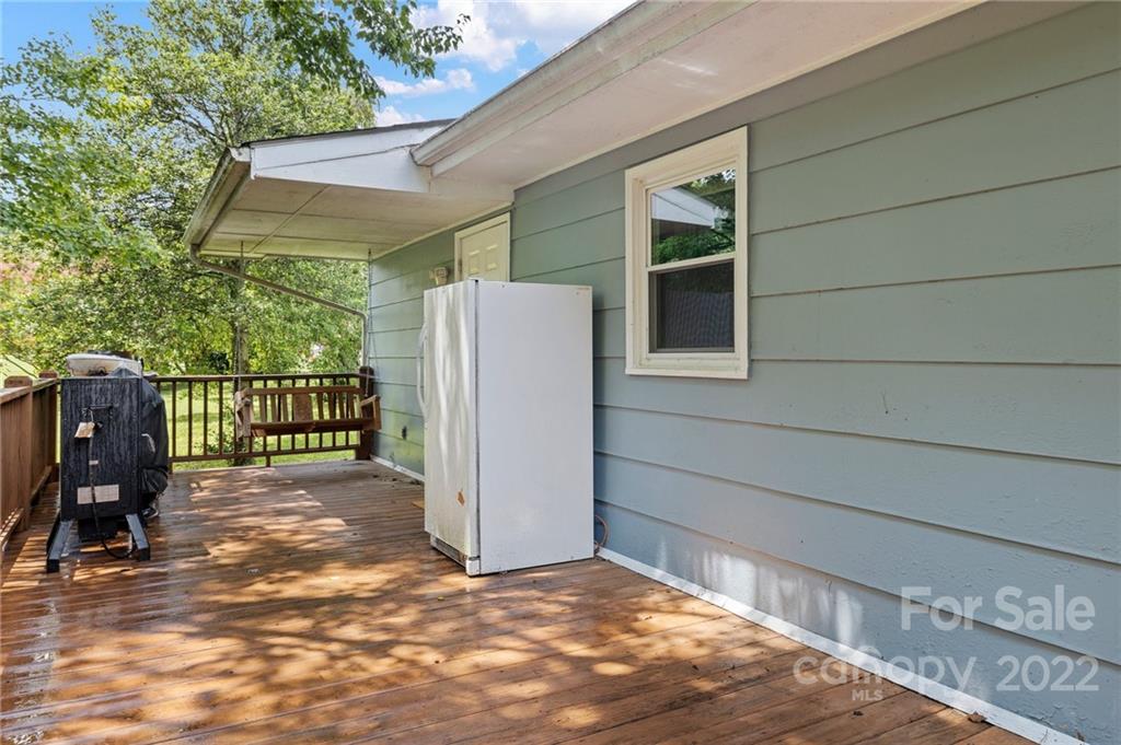 59 Hickory Tree Road Asheville NC 28805