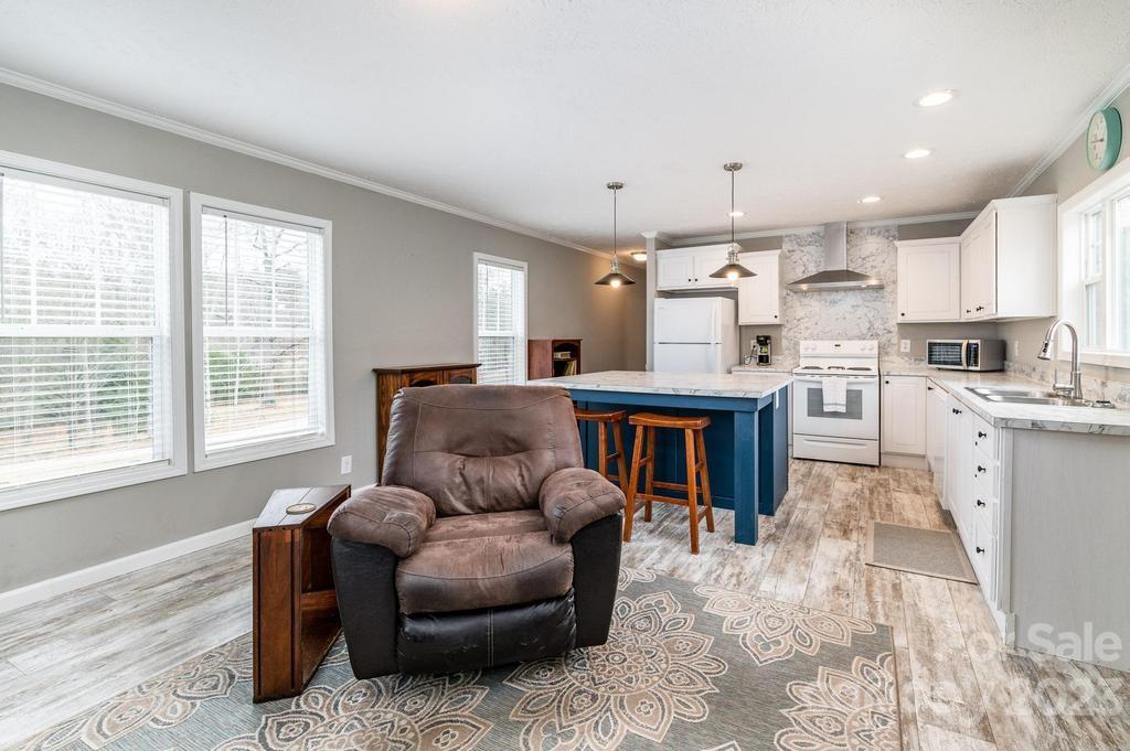 2031 Snow Creek Road NE Hickory NC 28601