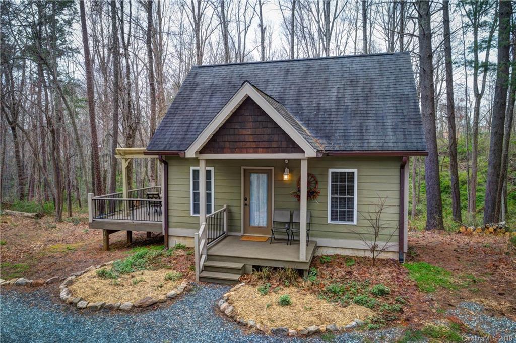 69 Wagon Road Asheville NC 28805