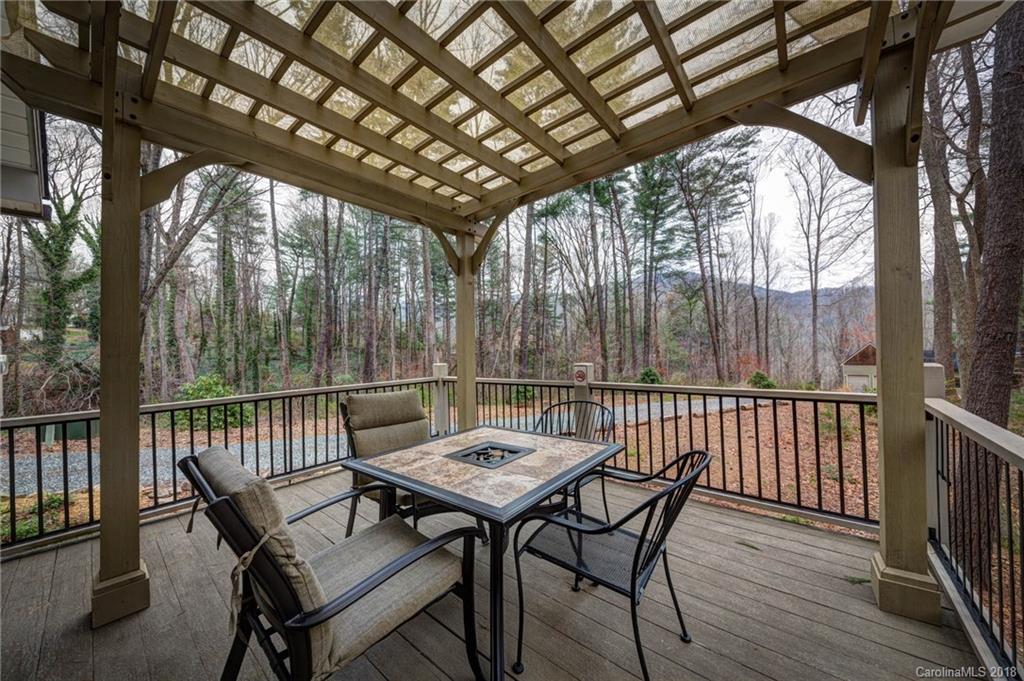 69 Wagon Road Asheville NC 28805