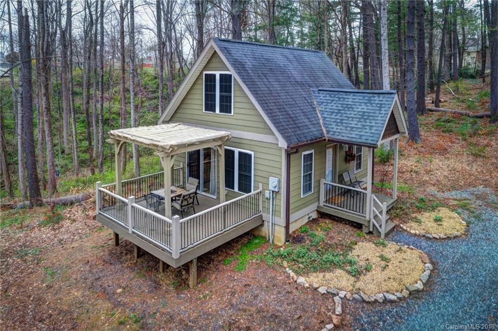 69 Wagon Road Asheville NC 28805