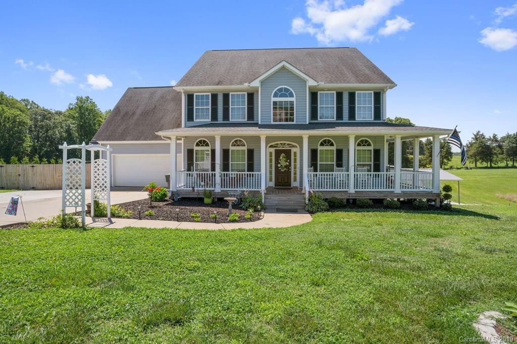 142 Fallen Acorn Drive Troutman NC 28166