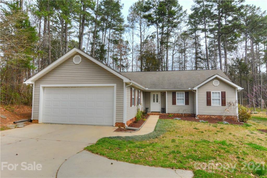 7903 Lawyers Road Charlotte NC 28227
