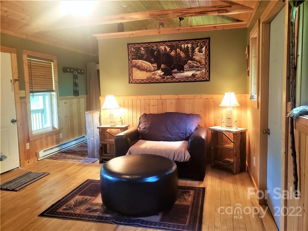 289 Bailey Settlement Road Green Mountain NC 28740