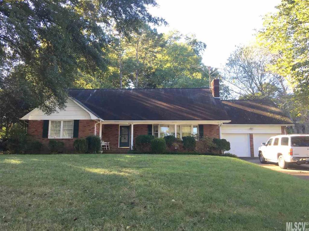 35 32nd Avenue Nw Hickory NC 28601