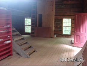 311 Old Sawmill Road Burnsville NC 28714