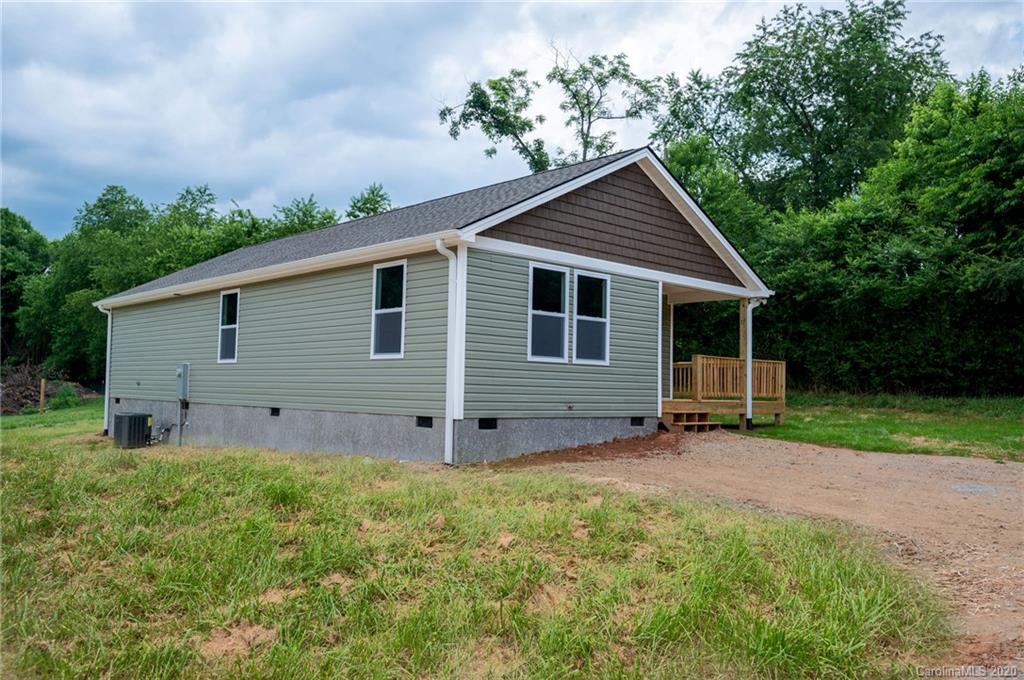 17 Brown Trout Trail Candler NC 28715