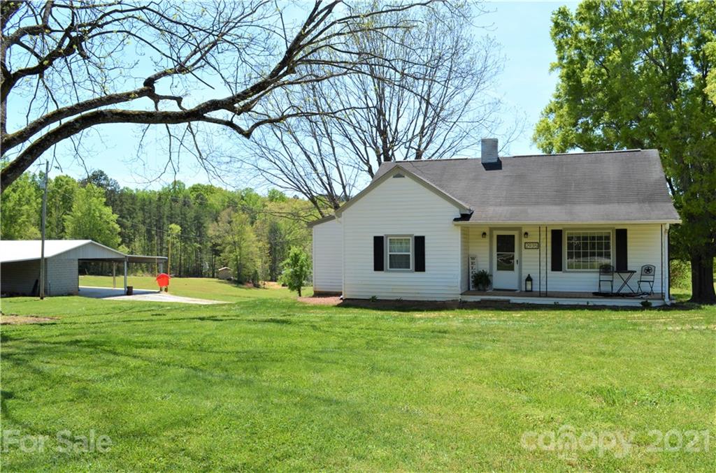 2935 Boones Cave Road Lexington NC 27295
