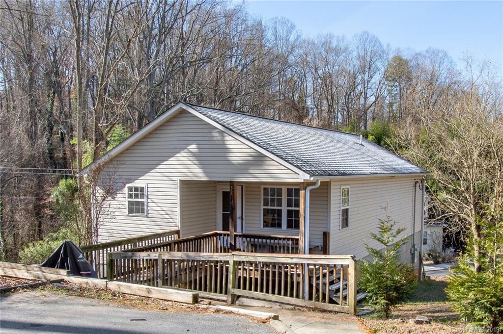 32 Piercy Street Asheville NC 28806