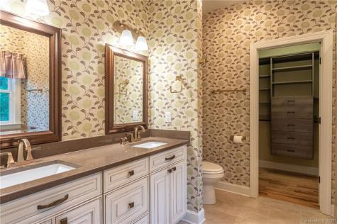 153 Fox Creek Drive Fletcher NC 28732