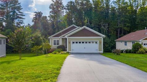153 Fox Creek Drive Fletcher NC 28732