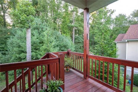 153 Fox Creek Drive Fletcher NC 28732