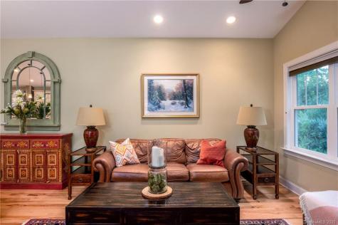 153 Fox Creek Drive Fletcher NC 28732
