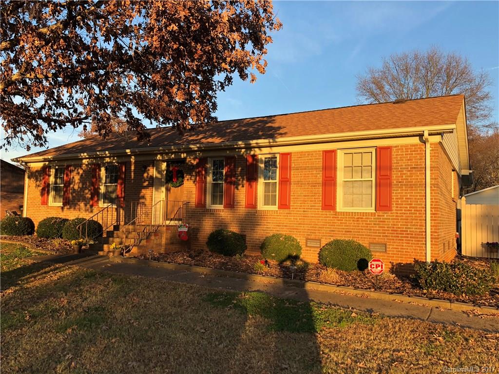 1827 Sam Wilson Road Charlotte NC 28214