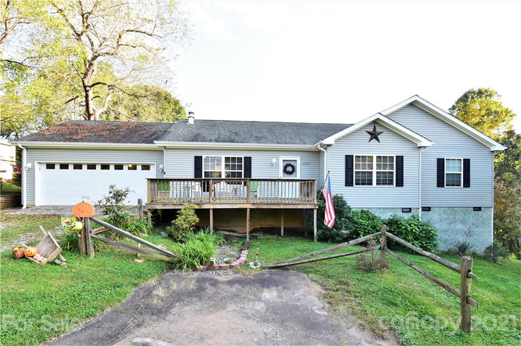1293 Pisgah Highway Candler NC 28715