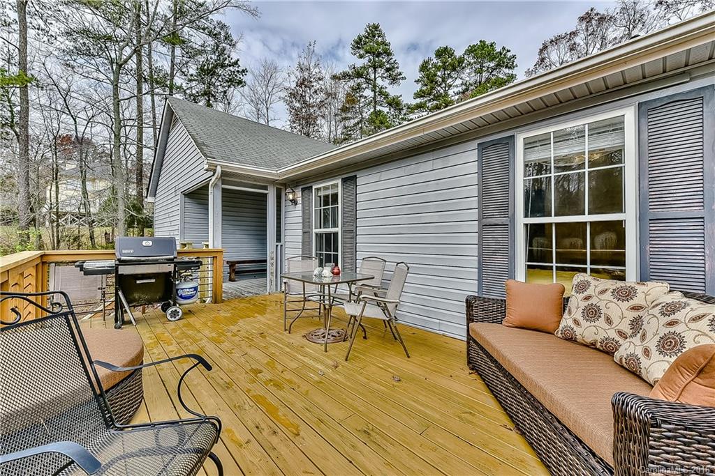 11932 Everidge Place Charlotte NC 28227