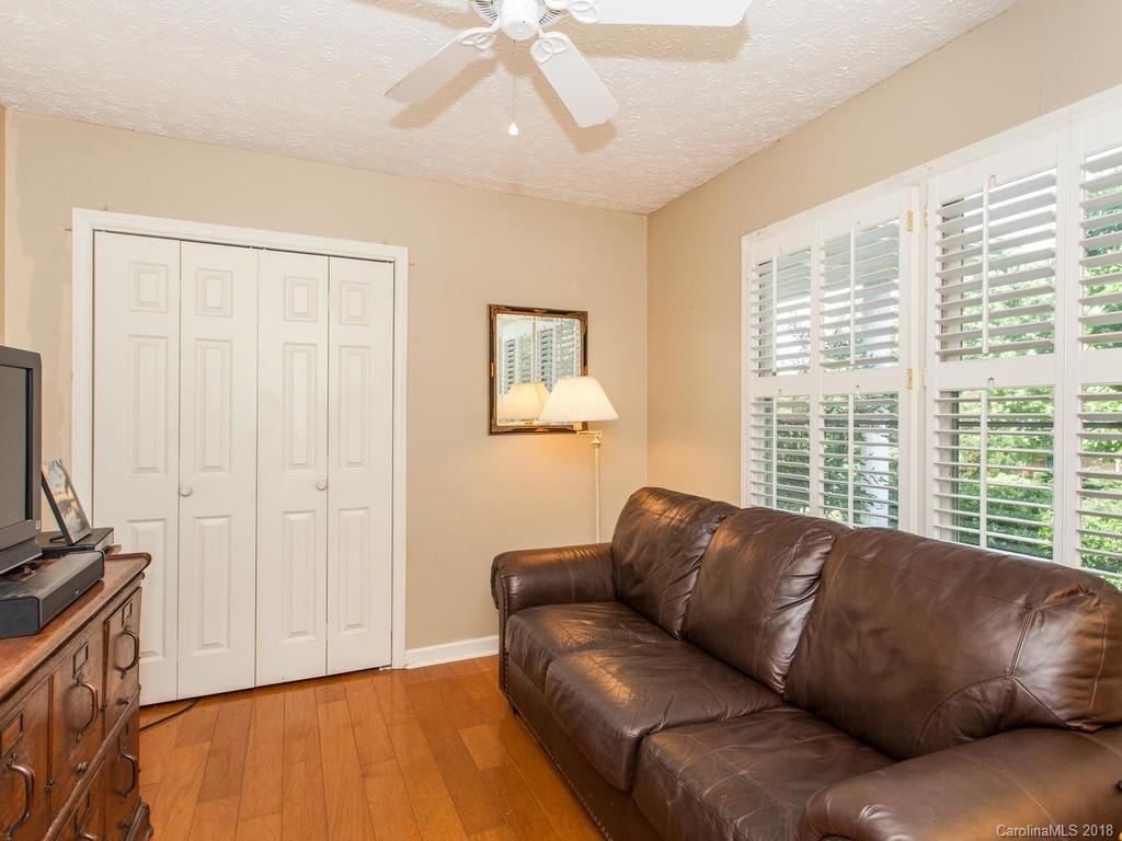 160 Kennedy Road Weaverville NC 28787