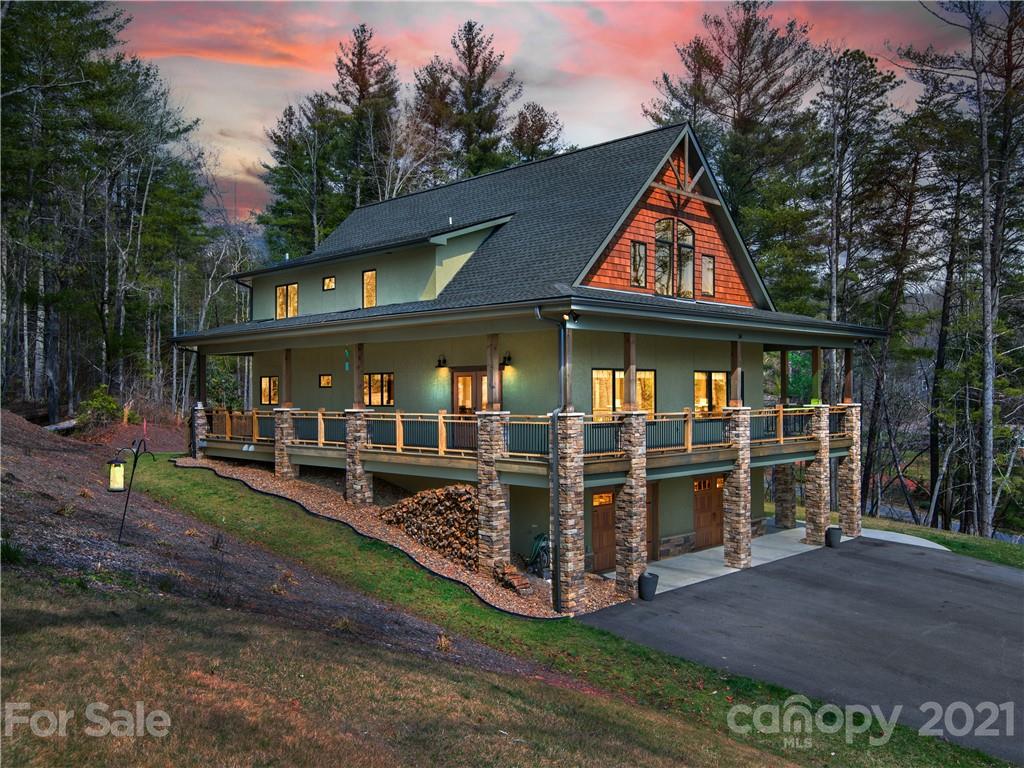 54 Harris Road Fairview NC 28730