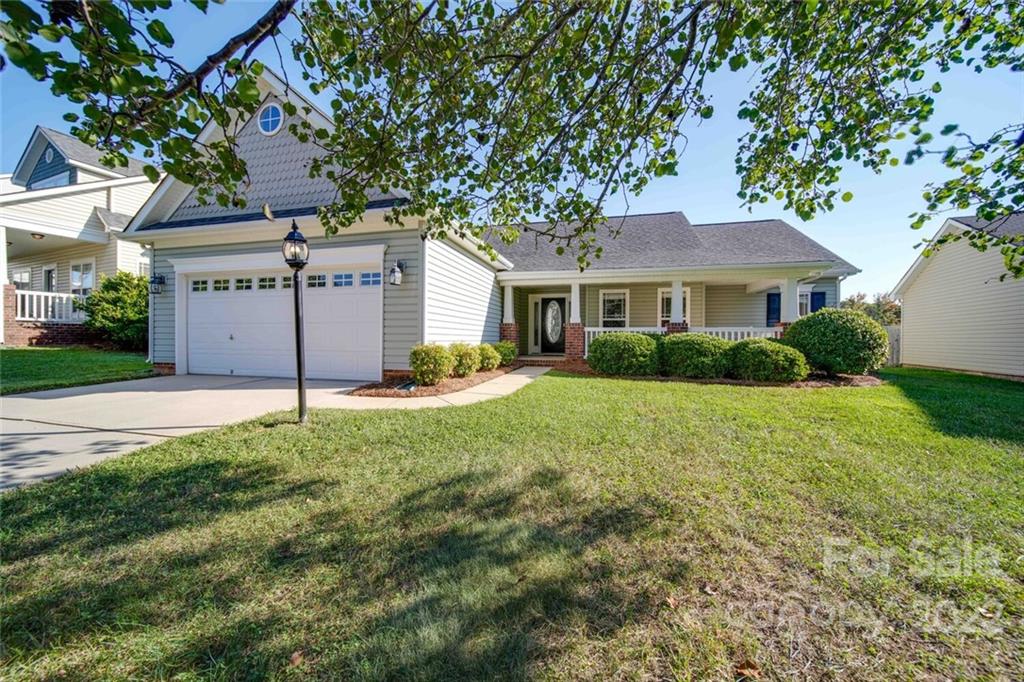 8515 Castle Cliff Drive Matthews NC 28105