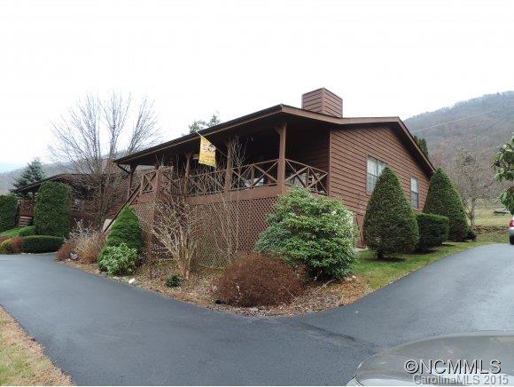 95 Hillcrest Road Maggie Valley NC 28751