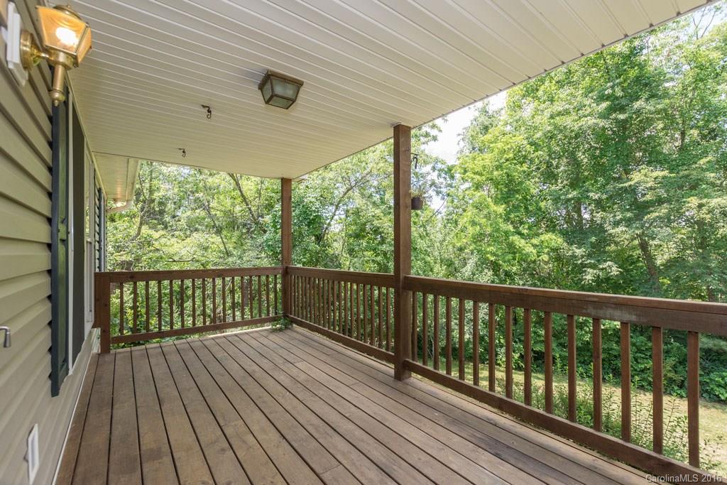 51 Upper Moffitt Road Asheville NC 28805