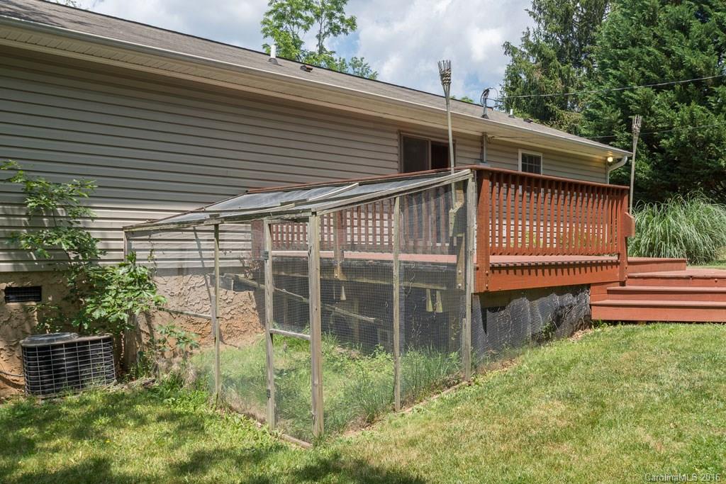 51 Upper Moffitt Road Asheville NC 28805