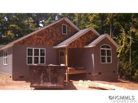 10 Tiki Way Candler NC 28715