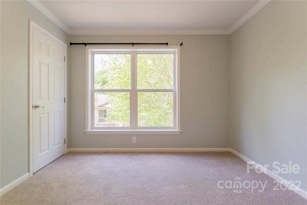 21 Triple H Drive Asheville NC 28806