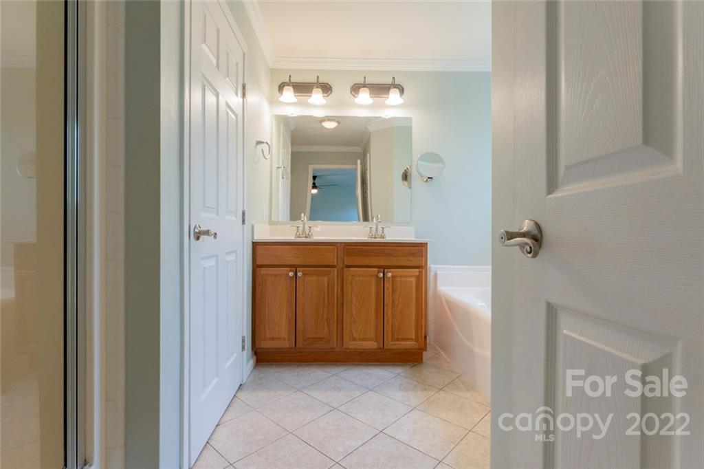21 Triple H Drive Asheville NC 28806