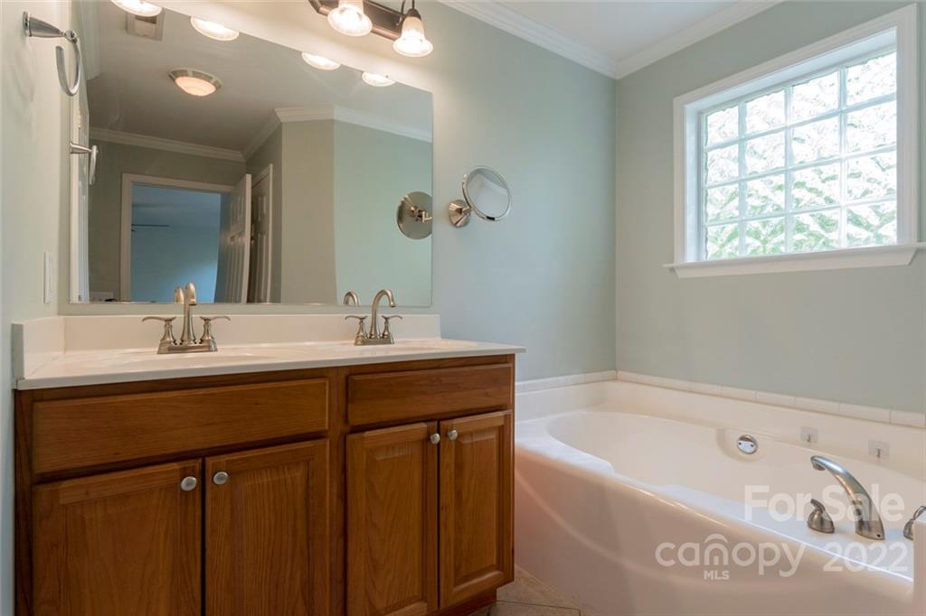 21 Triple H Drive Asheville NC 28806