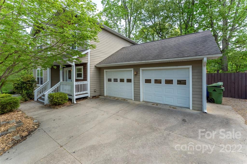 21 Triple H Drive Asheville NC 28806