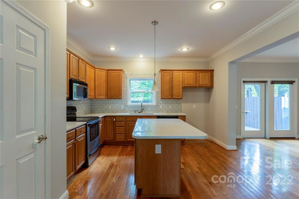 21 Triple H Drive Asheville NC 28806