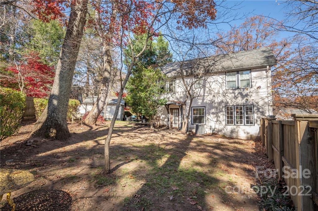 18 Normandy Road Asheville NC 28803