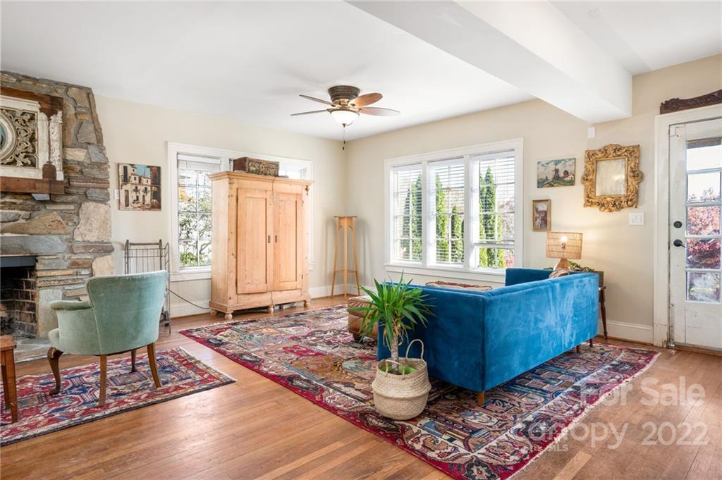 18 Normandy Road Asheville NC 28803