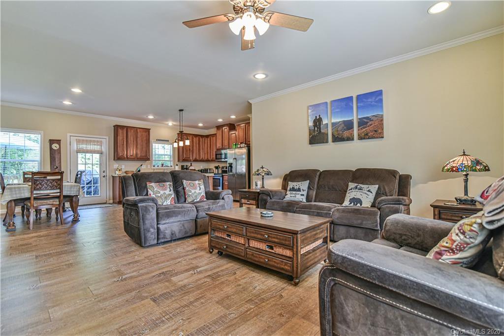 206 Moody Avenue Candler NC 28715