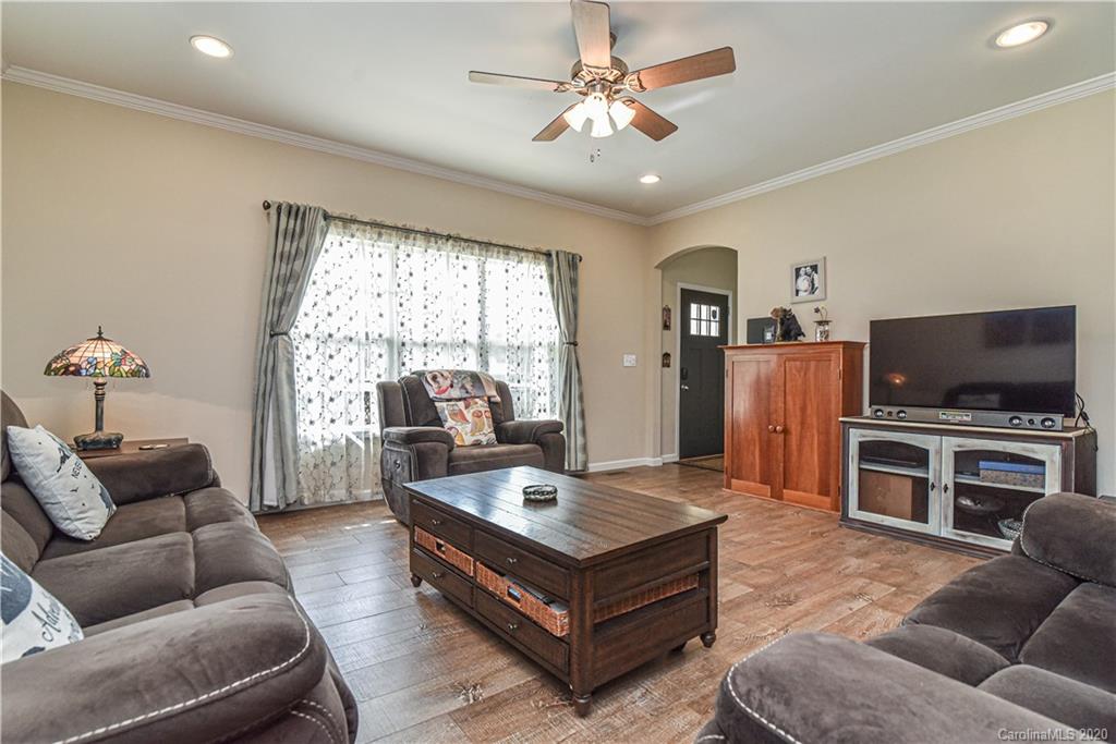 206 Moody Avenue Candler NC 28715