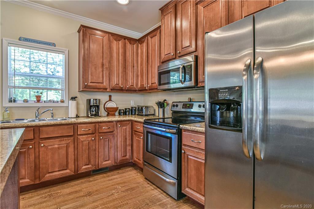 206 Moody Avenue Candler NC 28715