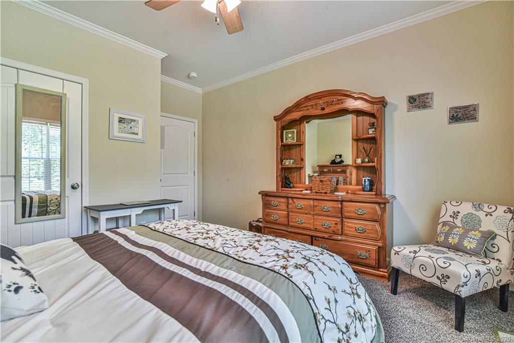 206 Moody Avenue Candler NC 28715