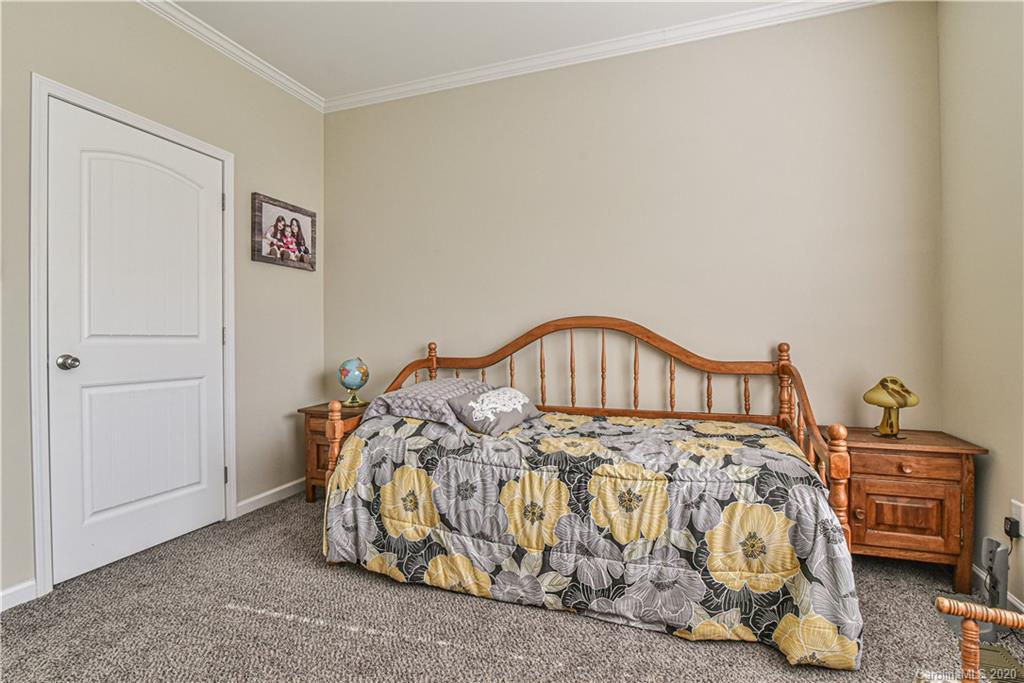 206 Moody Avenue Candler NC 28715