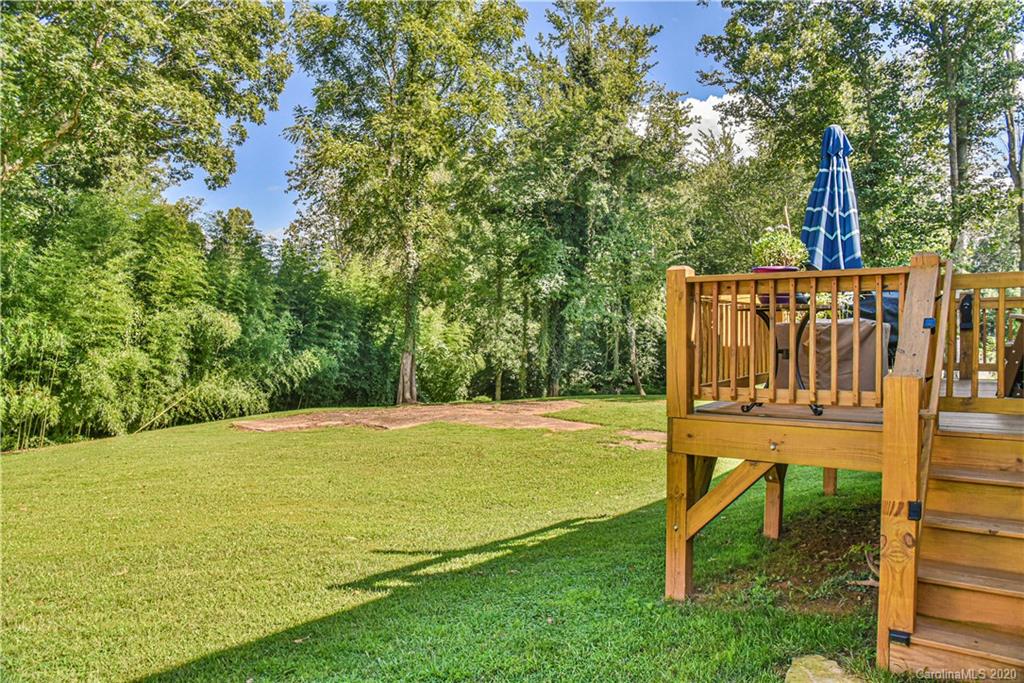 206 Moody Avenue Candler NC 28715