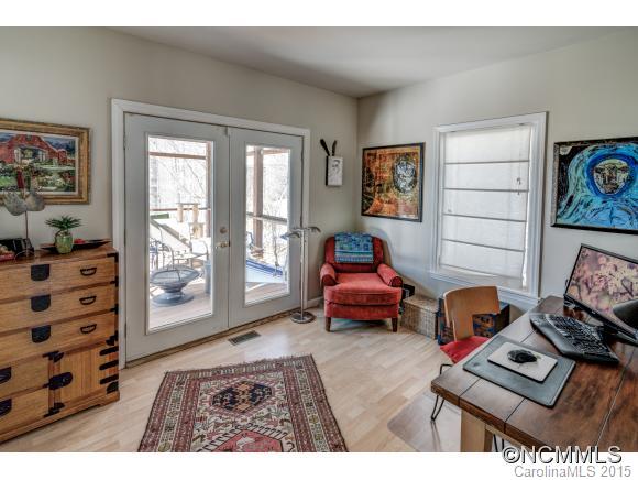 70 Mountain Ridge Drive Asheville NC 28803