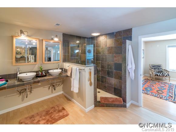70 Mountain Ridge Drive Asheville NC 28803