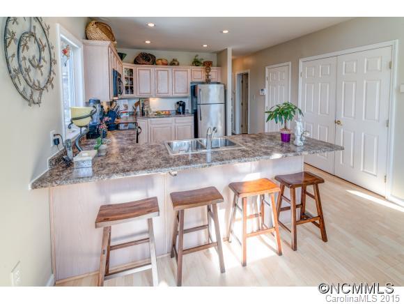 70 Mountain Ridge Drive Asheville NC 28803