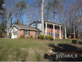 33 Rhododendron Place Asheville NC 28805