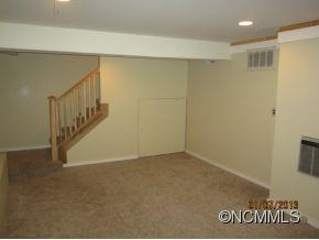 33 Rhododendron Place Asheville NC 28805