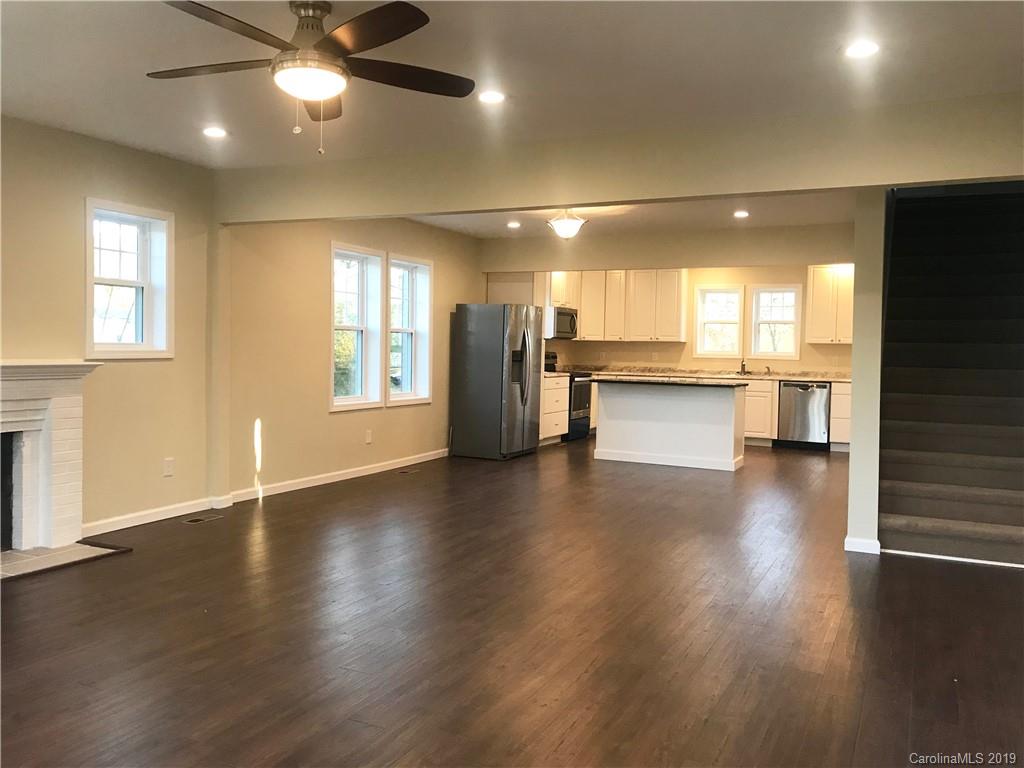 43 W Wilhemenia Street Marion NC 28752